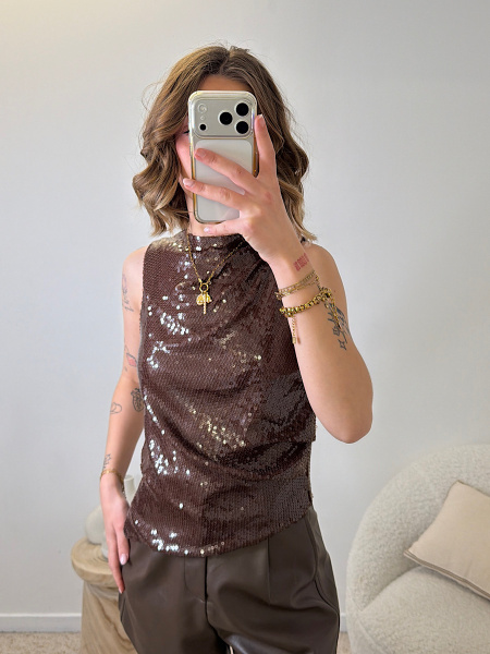 Top col drapé sequins