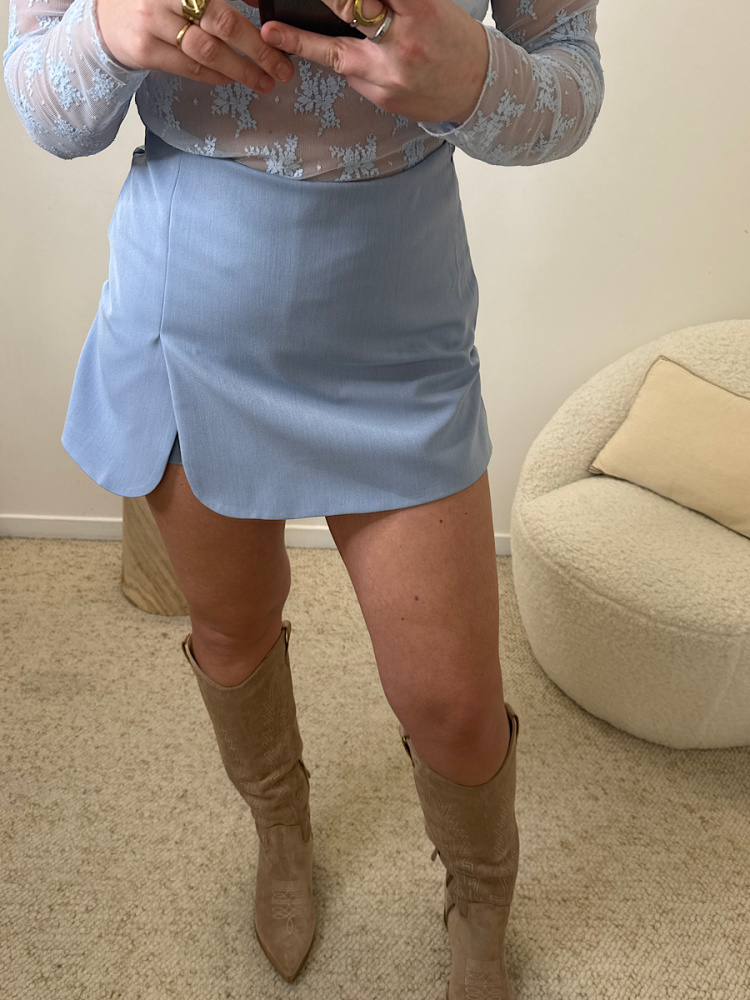 Jupe-short porte feuille