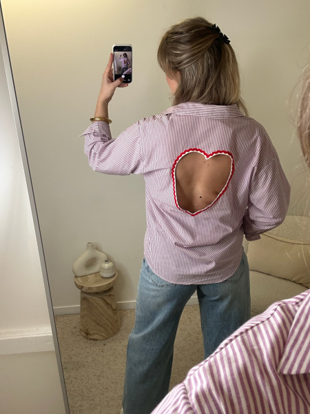 Chemise ajourée coeur
