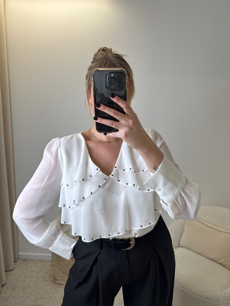 Blouse à clous