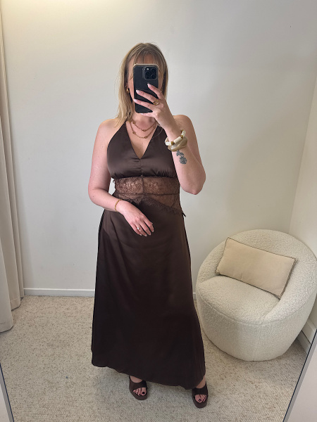 Robe dentelle marron