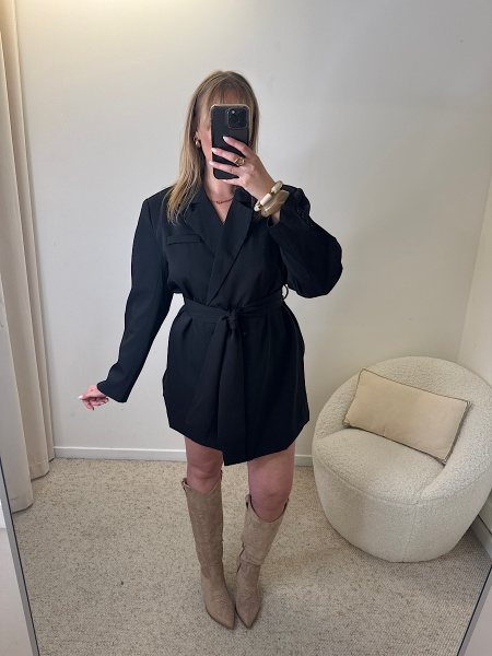 Robe blazer ceinturée