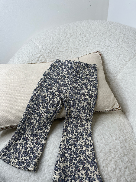 Pantalon à fleurs