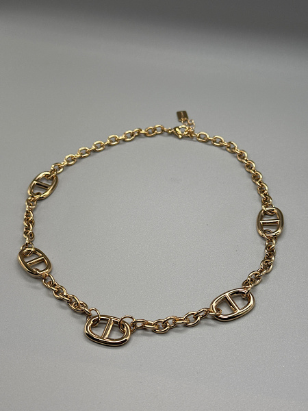 Collier constance