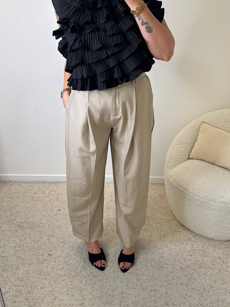 Pantalon pinces cotés