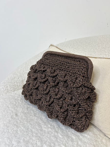 Pochette crochet marron