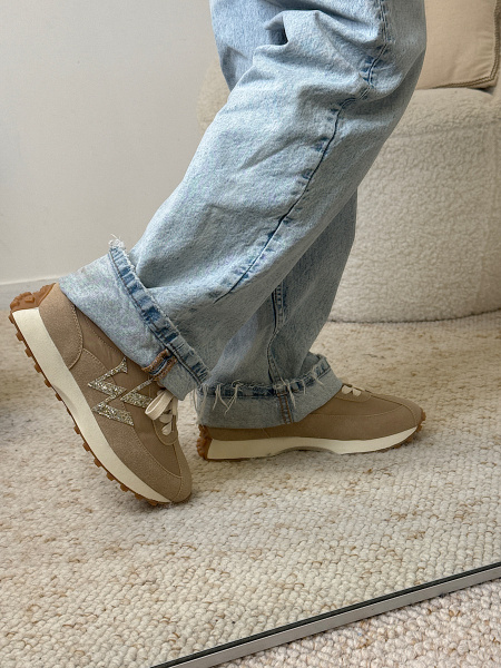 Baskets Flow initials