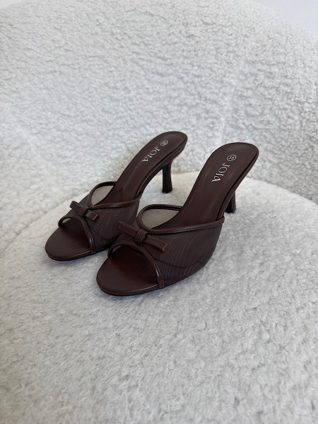 Mules à talon noeuds