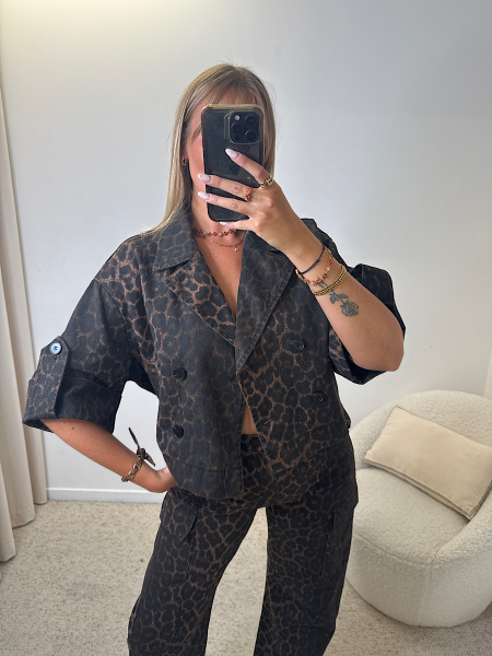 Veste en jeans leopard