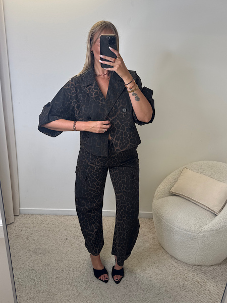 Veste en jeans leopard