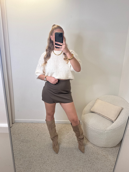 Pull sequins