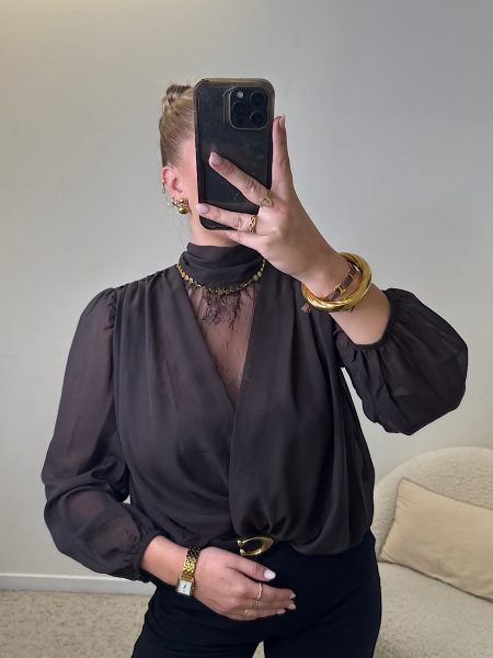 Blouse drapée dentelle