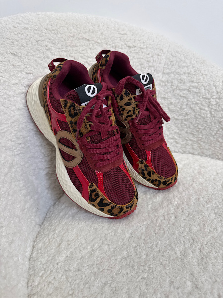 Baskets Carter runner red