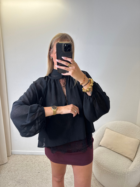 Blouse tulle dentelle