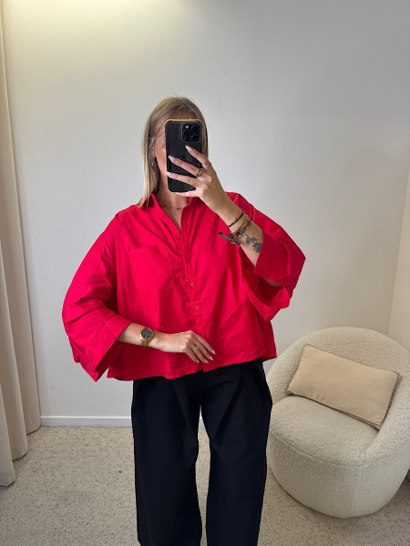 Chemise red
