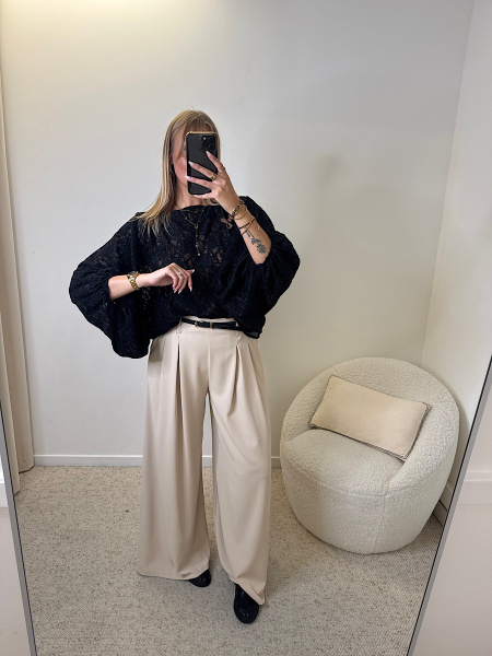 Blouse large dentelle