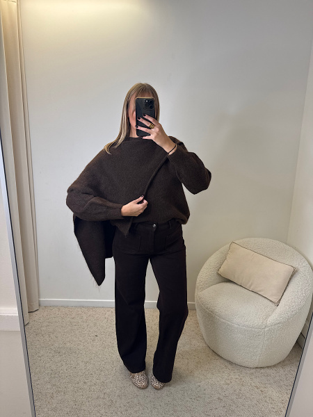 Pull cape